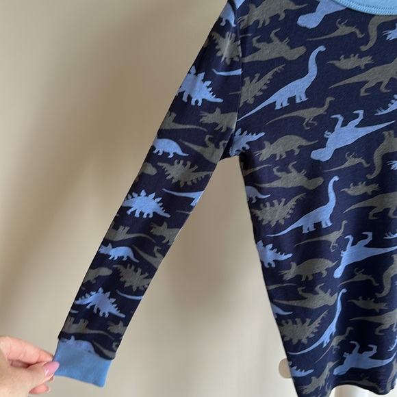 Joe Fresh Dinosaur Pajamas 5T - Picture 4 of 16